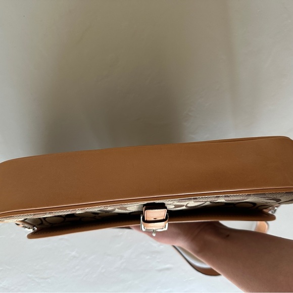 Coach Signature Authentic East West Shoulder Bag Brand New with Original Tags - Picture 10 of 12